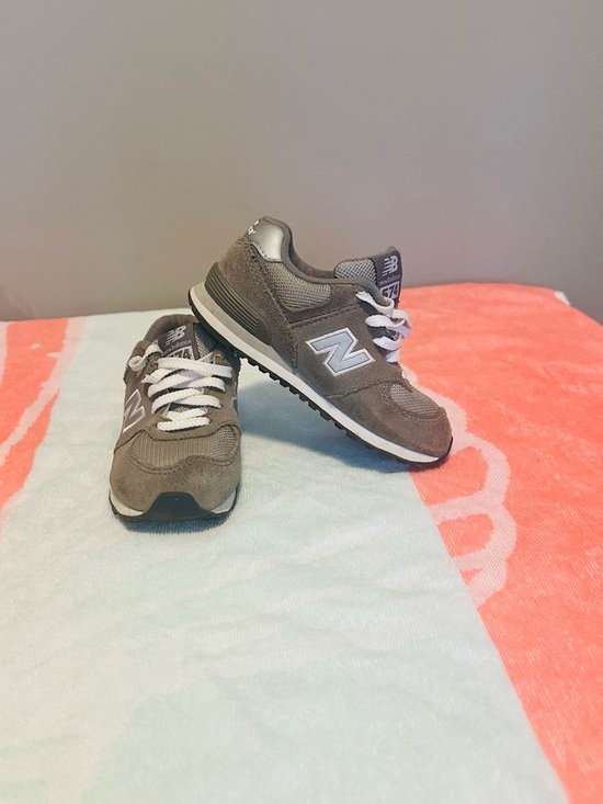 New Balance Other - New Balance Kids Grey Suede & Mesh Sneakers